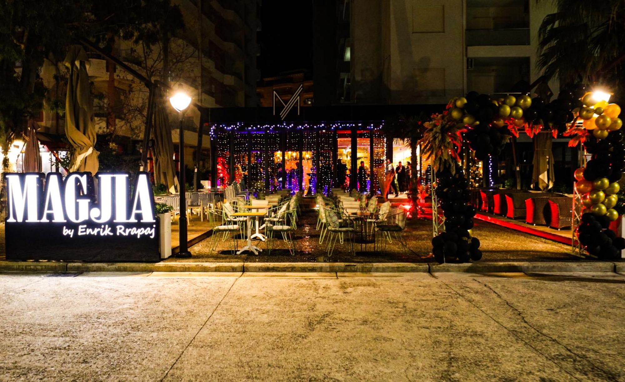 Hotel Patio Vlorë Esterno foto